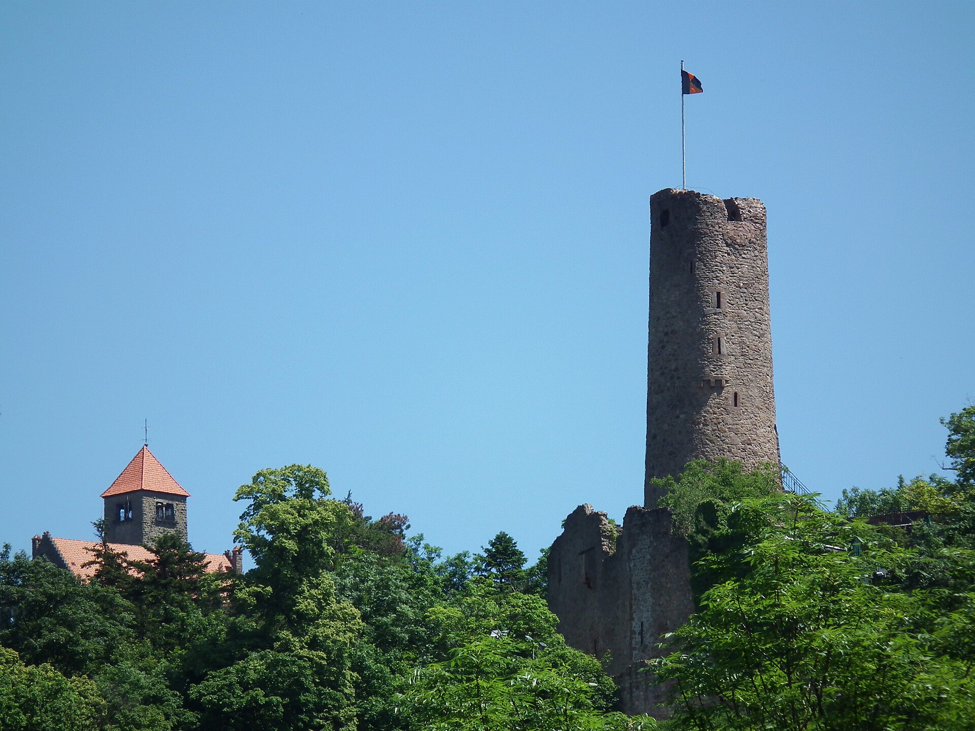 Wachenburg und Burgruine Windeck über Weinheim
