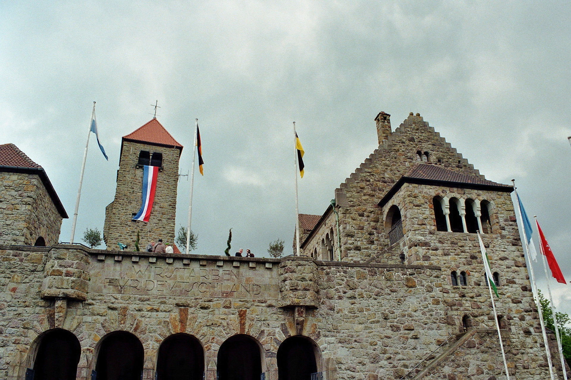 Wachenburg über Weinheim